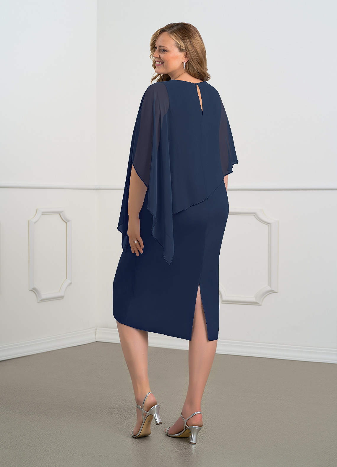 Azazie Sparrow Mère de la mariée Robes Robe Fourreau en Mousseline de soie Paillettes Bleu Marine Foncé image7