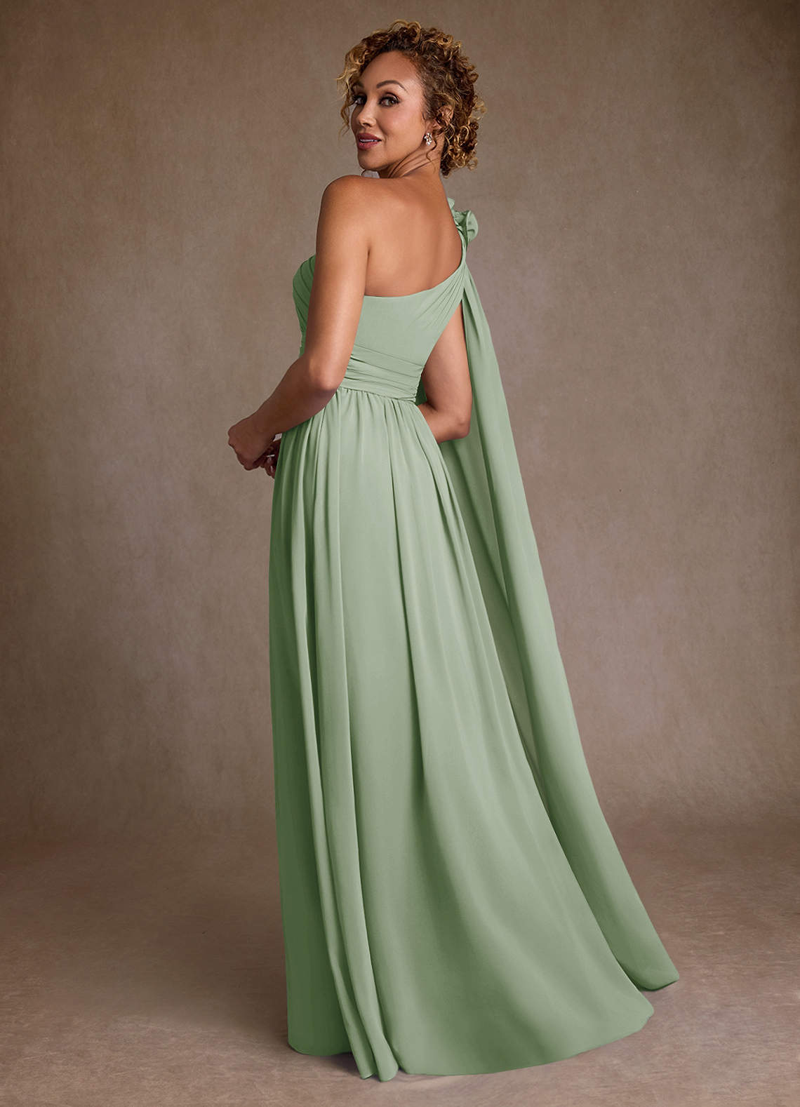 Azazie Lancaster Mère de la mariée Robes Robe Trapèze en Mousseline de soie Une épaule Vert Sauge image1