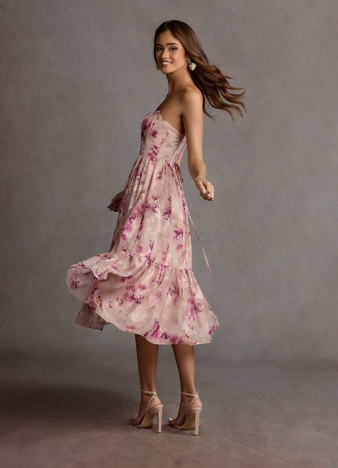 Gigi Mauve Floral Midi Dress image3