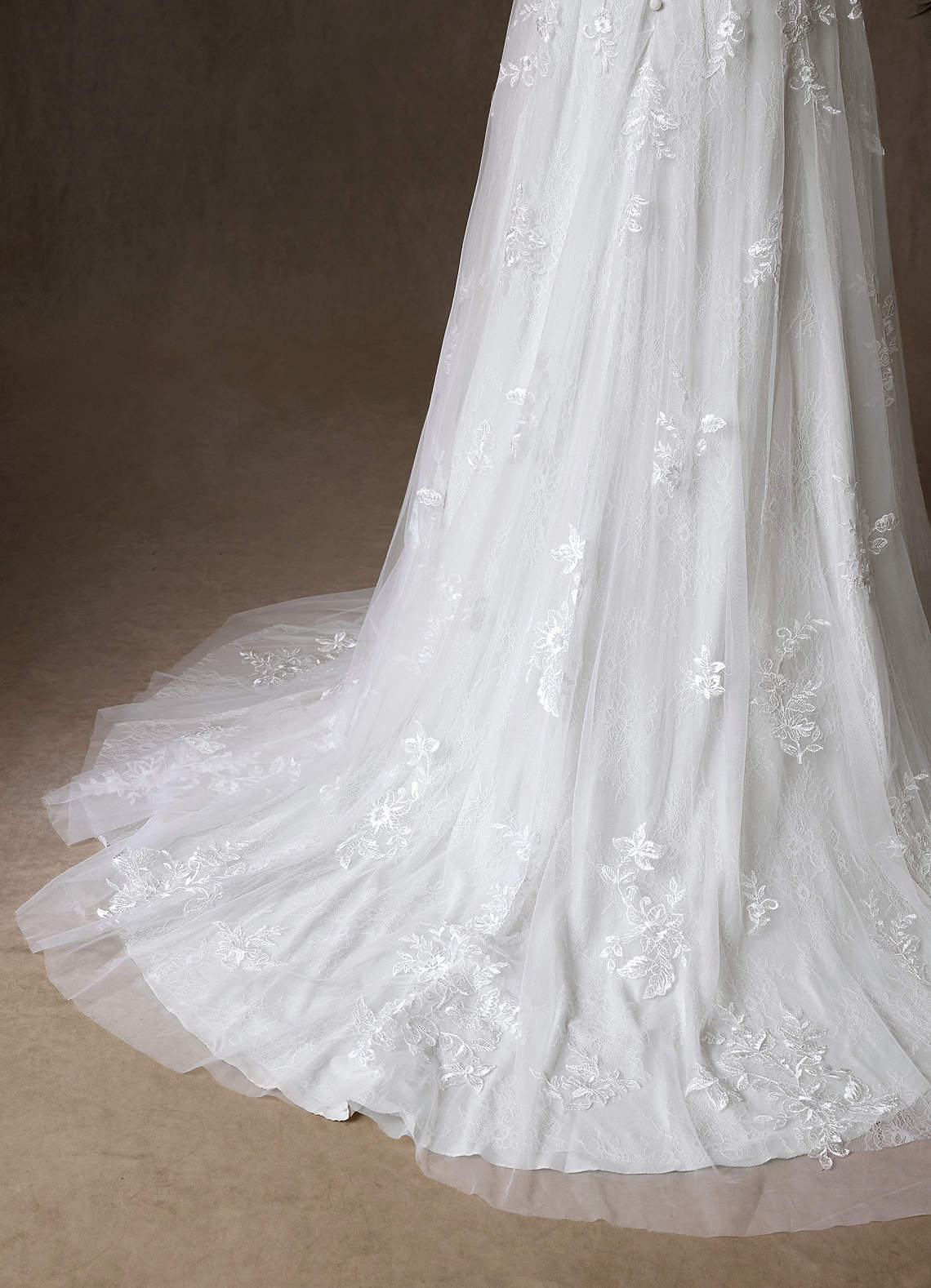 Azazie Florentina Hochzeitskleider A-Linie Herzchen Pailletten Tüll Kleid Diamantweiß image13