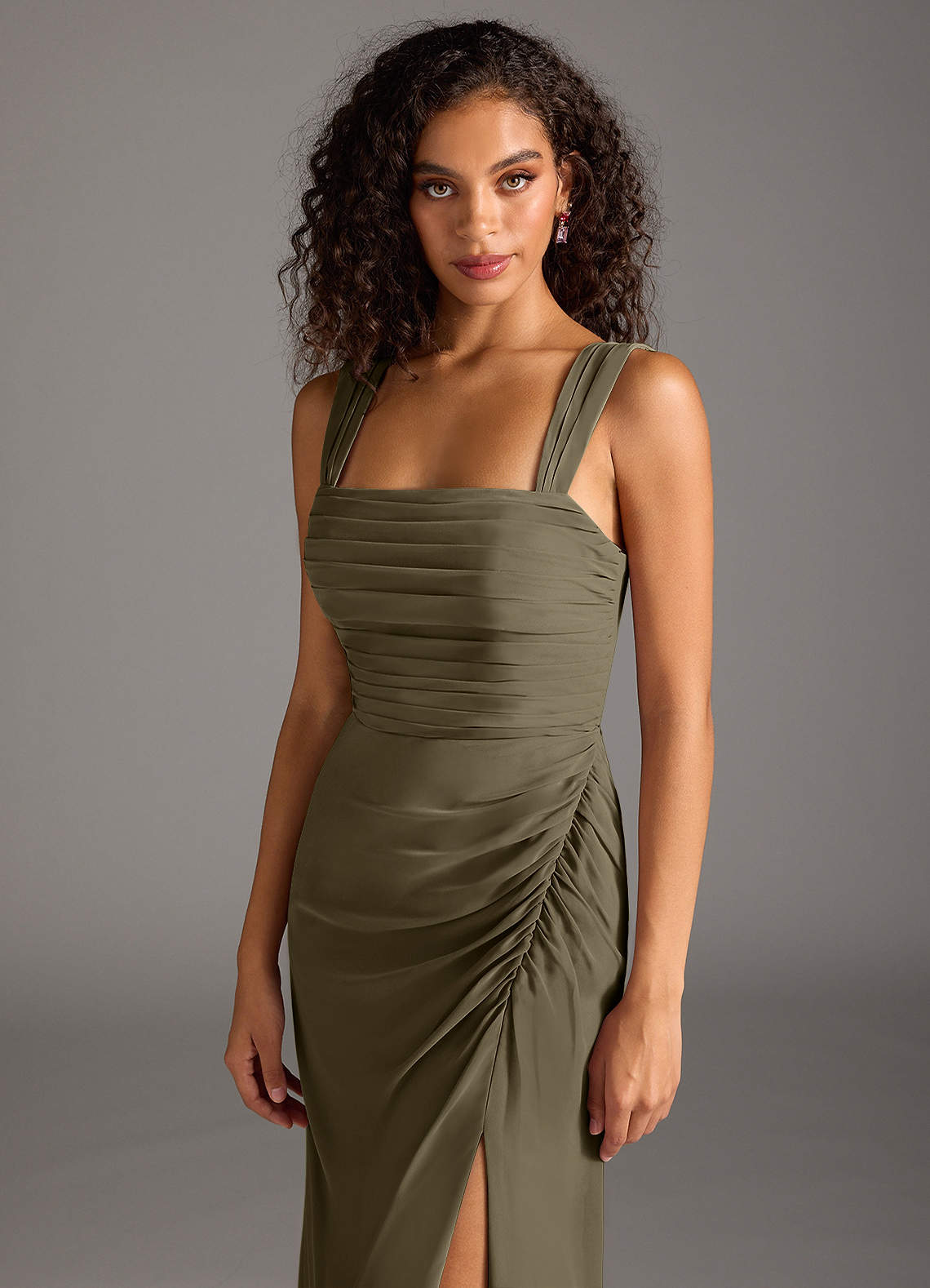 Azazie Jesaphine Jurken voor bruidsmeisjes Jurk van Chiffon met Kolom Boog Wilgengroen image6