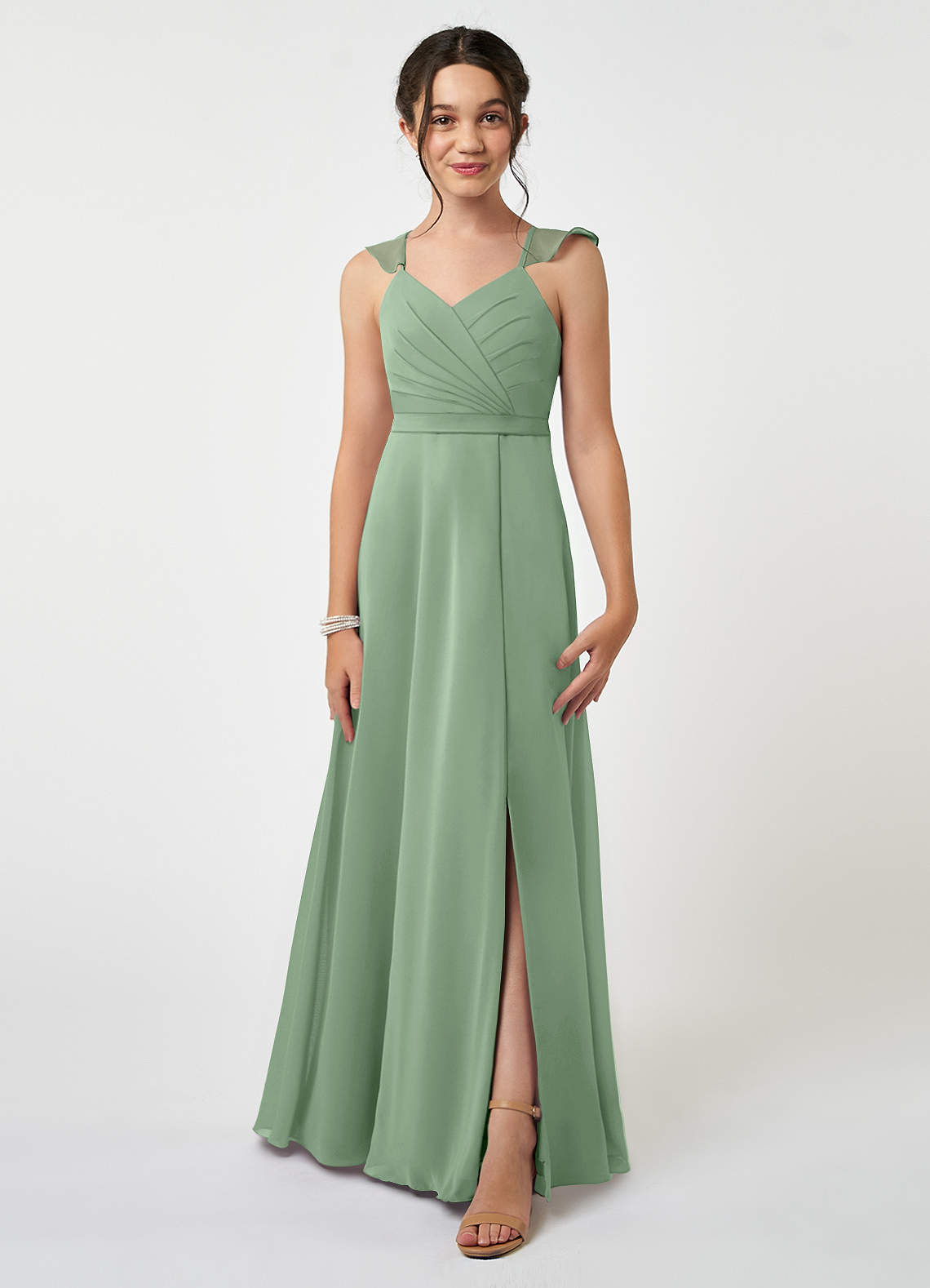Azazie Emily Junior Robe Trapèze en Mousseline de soie Rayé Matcha image1