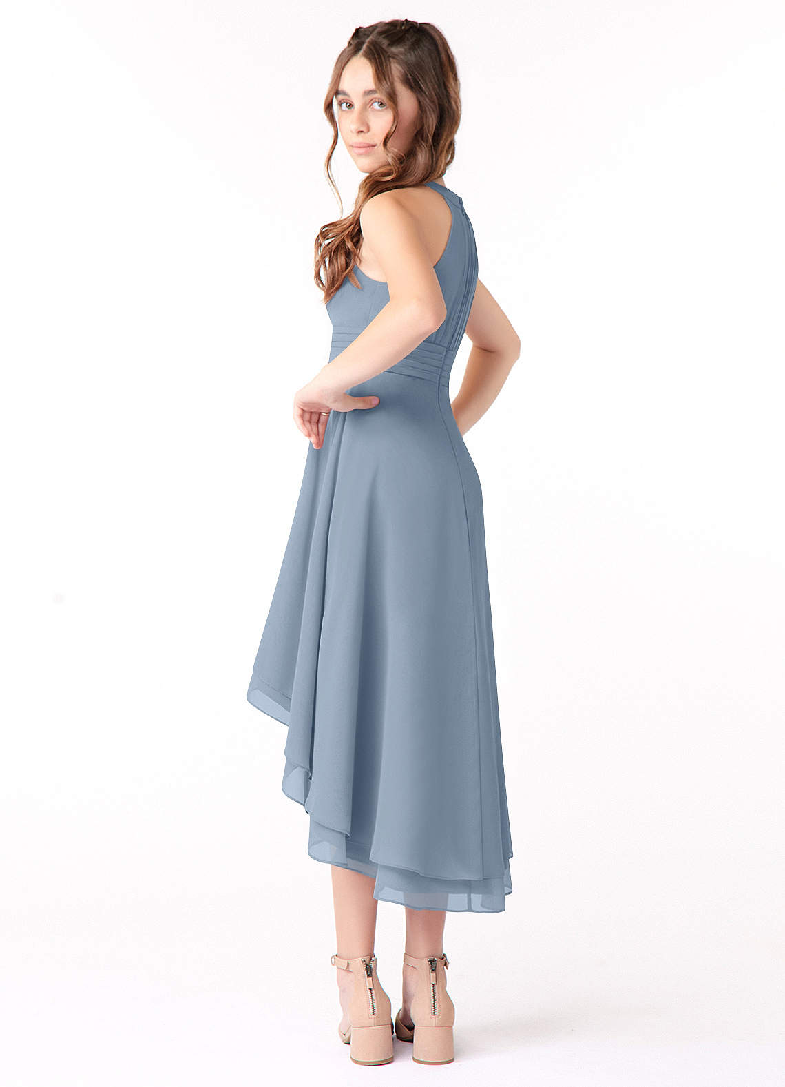 Azazie Linna Junior Vestido de Azul Polvoriento de Gasa de Corte En A con Plisado image1