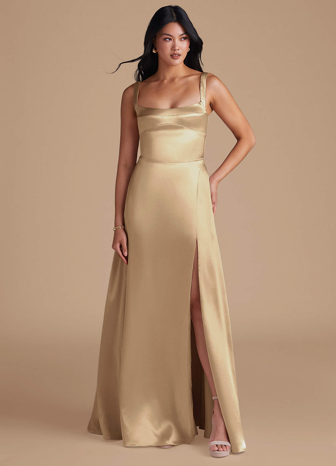 knee length dresses for ladies Zapaka Women Champagne Formal Dress Metallic Pleated V-Neck Sheath Long Prom Dress, Champagne / US12