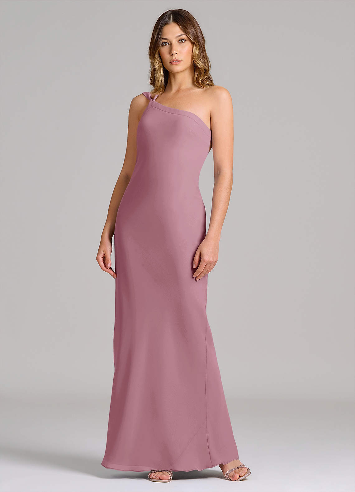 is a champagne colored dress ok for a wedding Ivory And Ball Gown Pay With:275 Qs (Silkroll Fee: $6.88) fall color Black Suit White Shirt The long train of