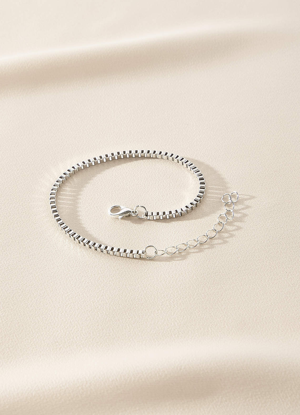 front Multi Chain 6-Piece Bracelet Set