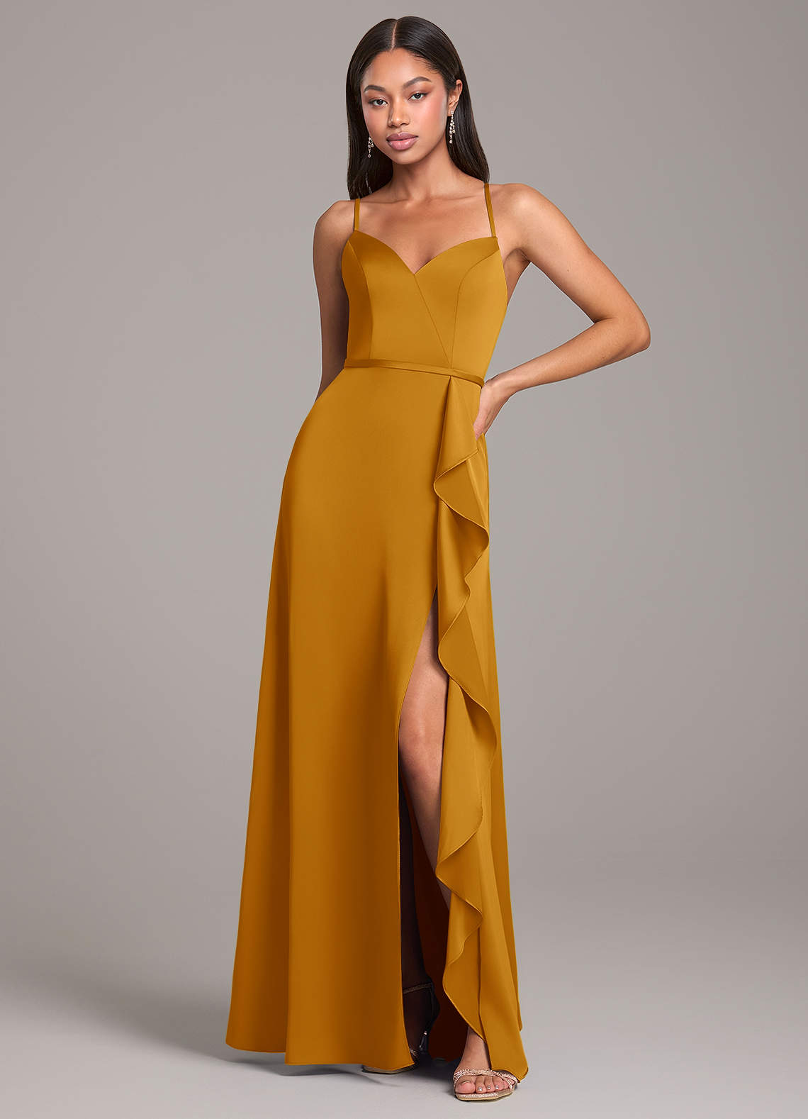 Azazie Naeem Robes de demoiselle d'honneur Robe Trapèze en Satin extensible Caramel écossais image1