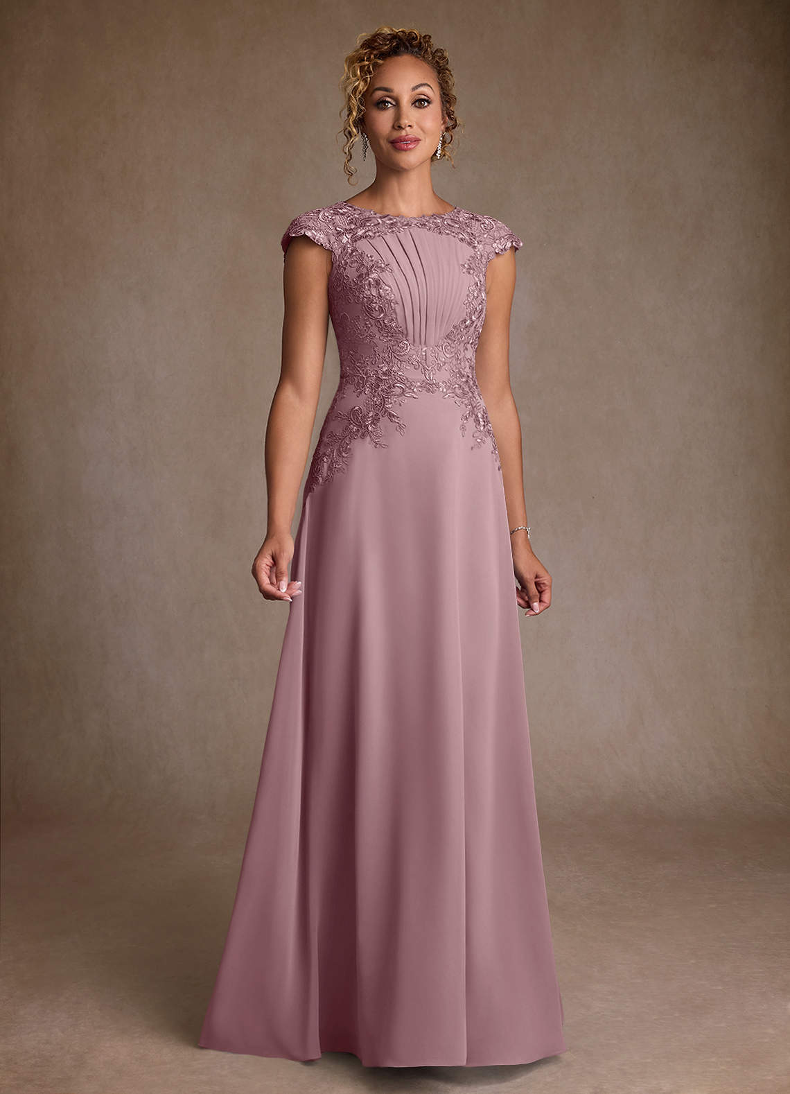 Azazie Christi vestidos de madre de la novia Vestido de Rosa Polvorienta de Gasa de Corte en A con Encaje image1