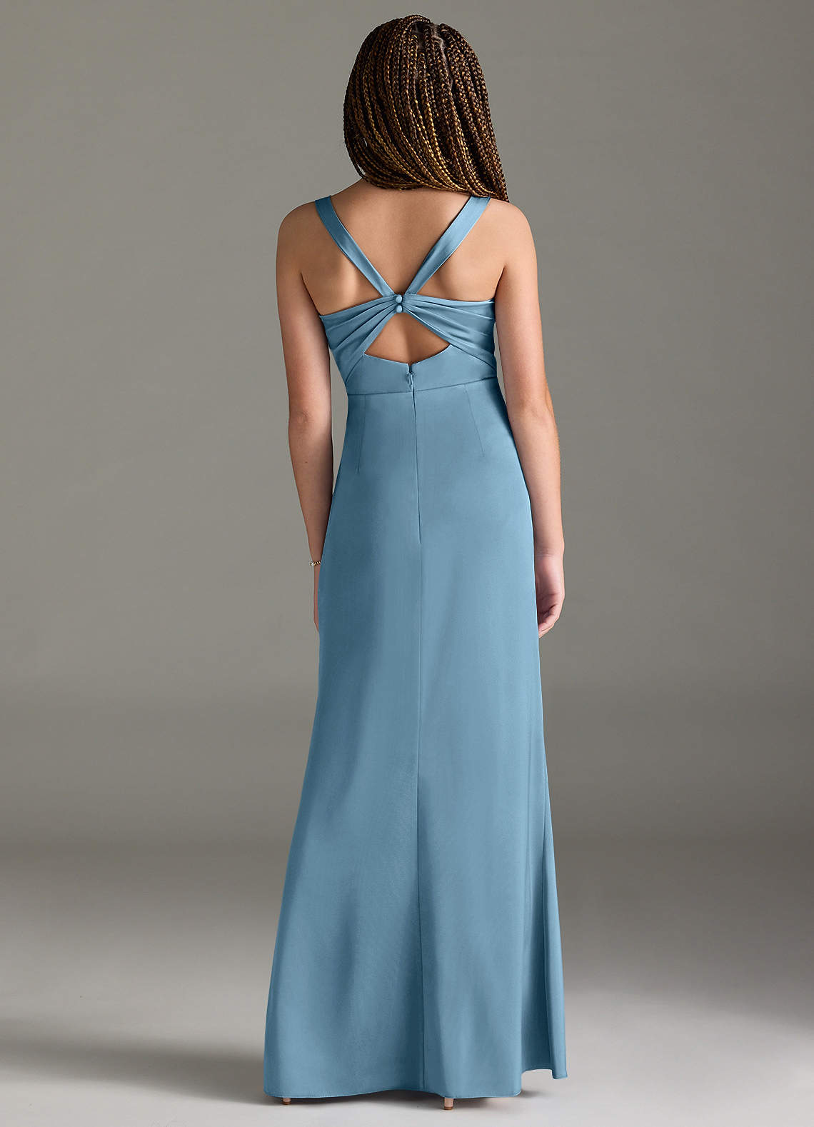 Azazie Mero Junior Vestido de Azul Acero de Satén Elástico de Corte Sirena con Plisado image4
