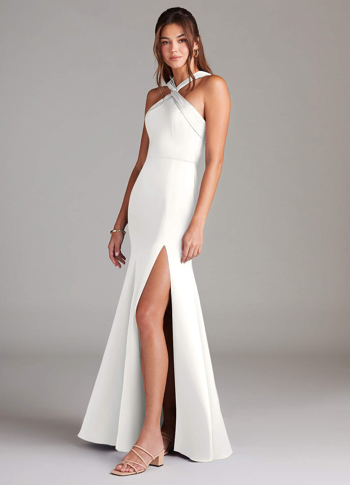 Azazie Rue Vestidos de damas de honor Vestido de Blanco de Satén Elástico de Corte Sirena con Plisado image4