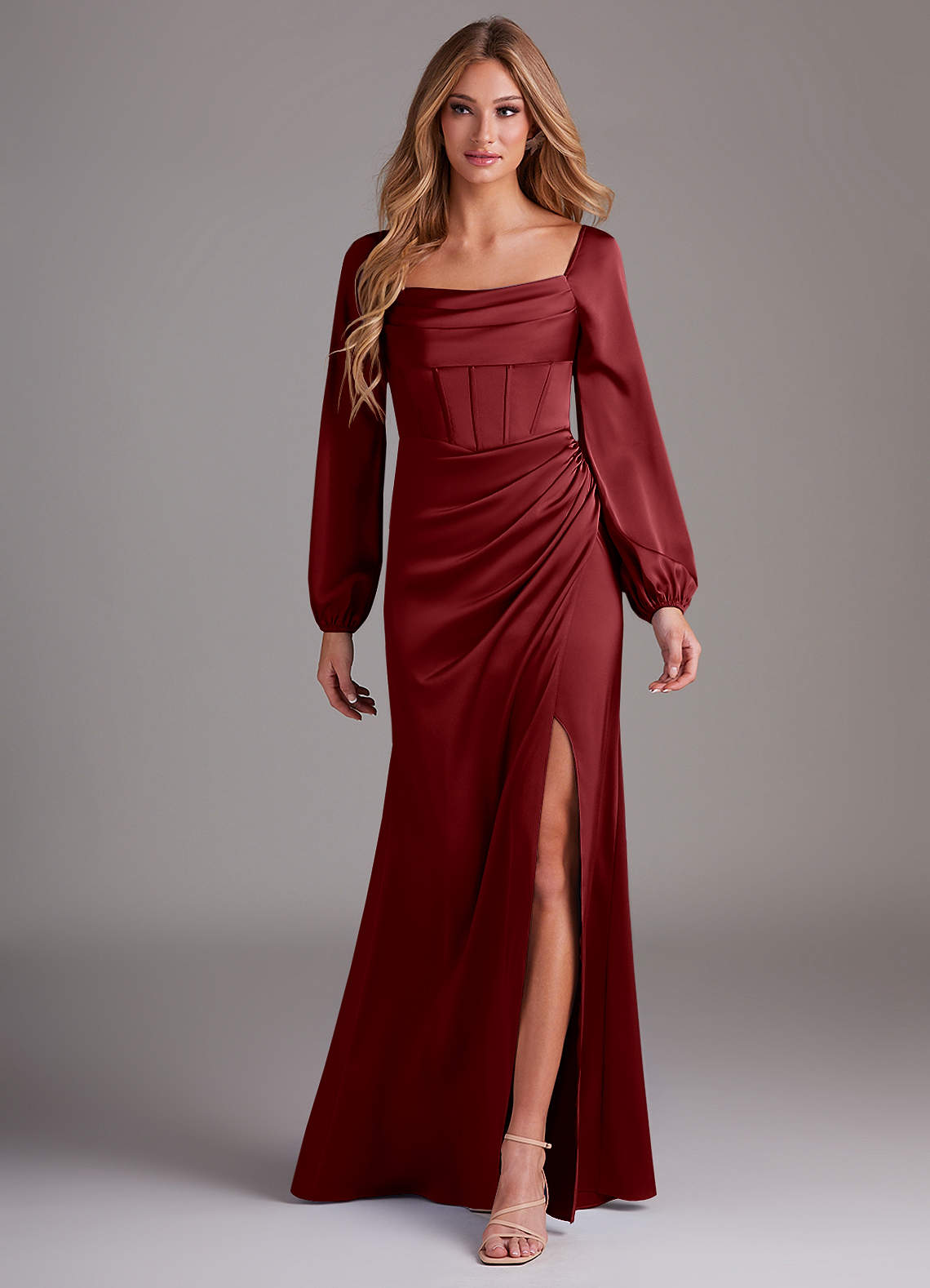 Azazie Charissa Robes de demoiselle d'honneur Robe Fourreau en Satin extensible Manche longue Grenade image1