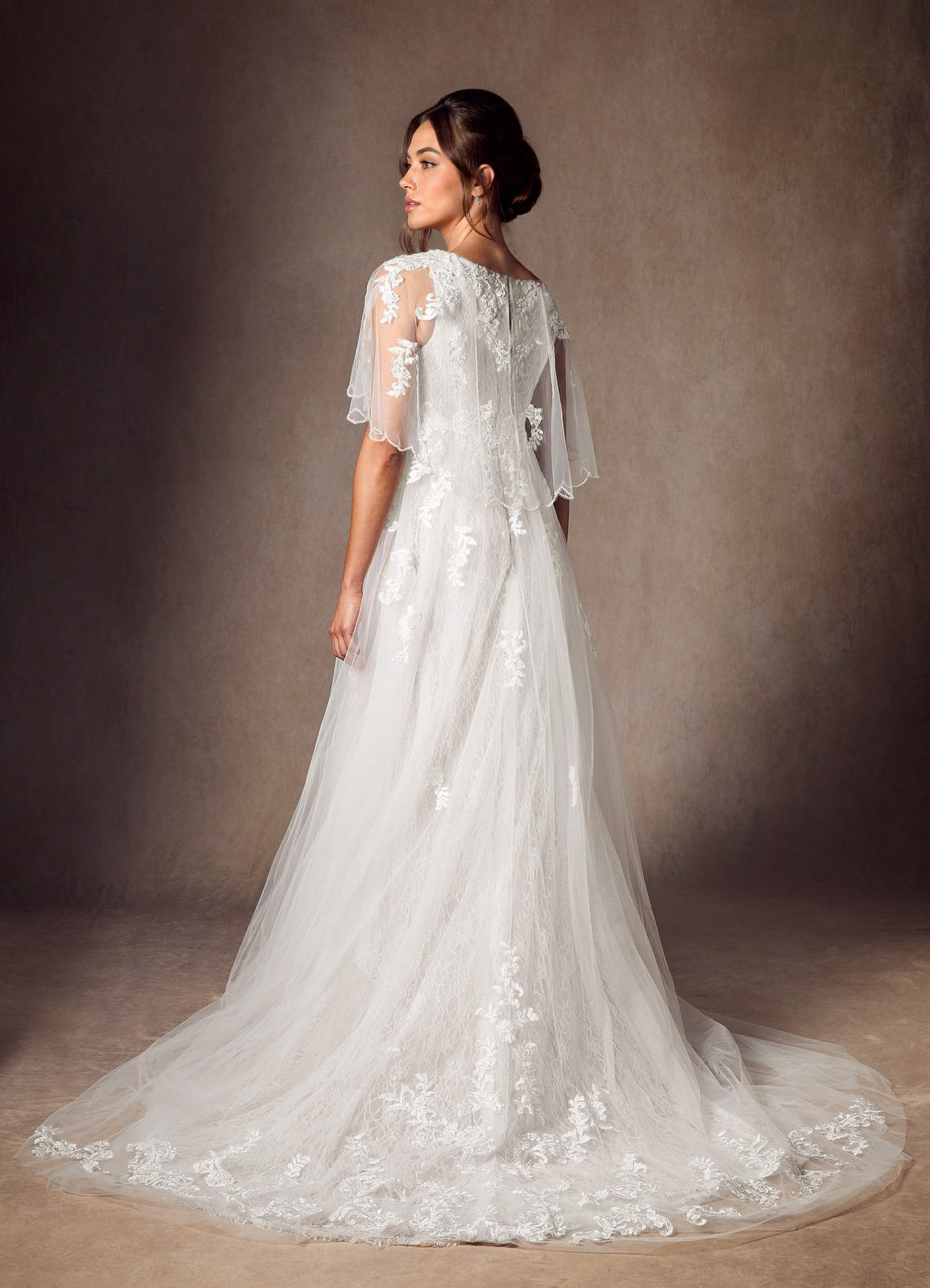 Azazie Renesmee Robes de mariée Robe Trapèze en Tulle Paillettes Blanc De Diamant image1