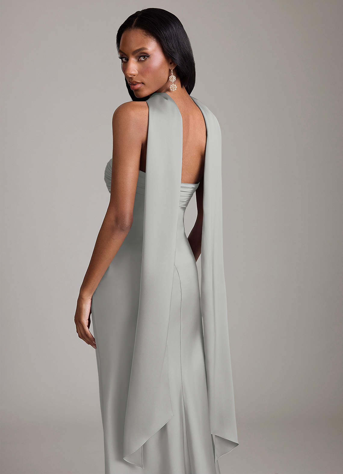 Azazie Saylor Brudtärnklänningar Klä av Sjöjungfru i Stretch Satin Axelbandslös Silver image6