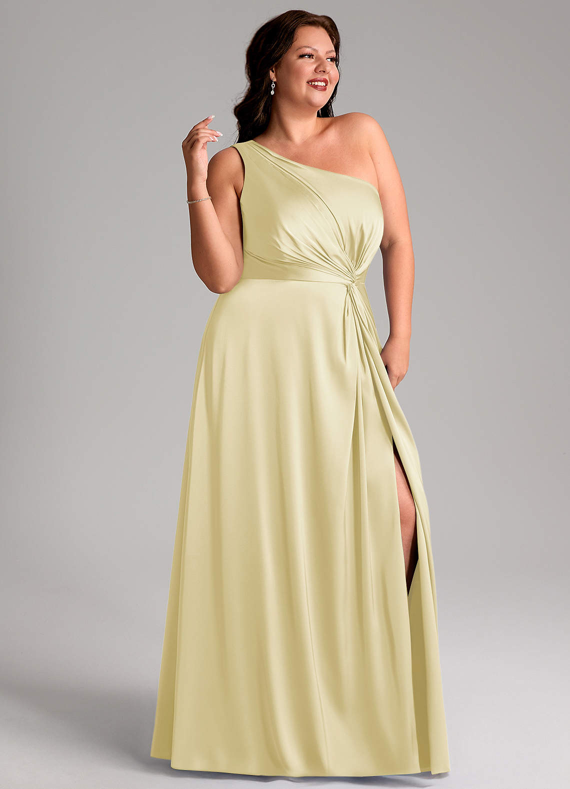 Azazie Brooke Robes de demoiselle d'honneur Robe Trapèze en Satin extensible Une épaule Sorbet Citron image11