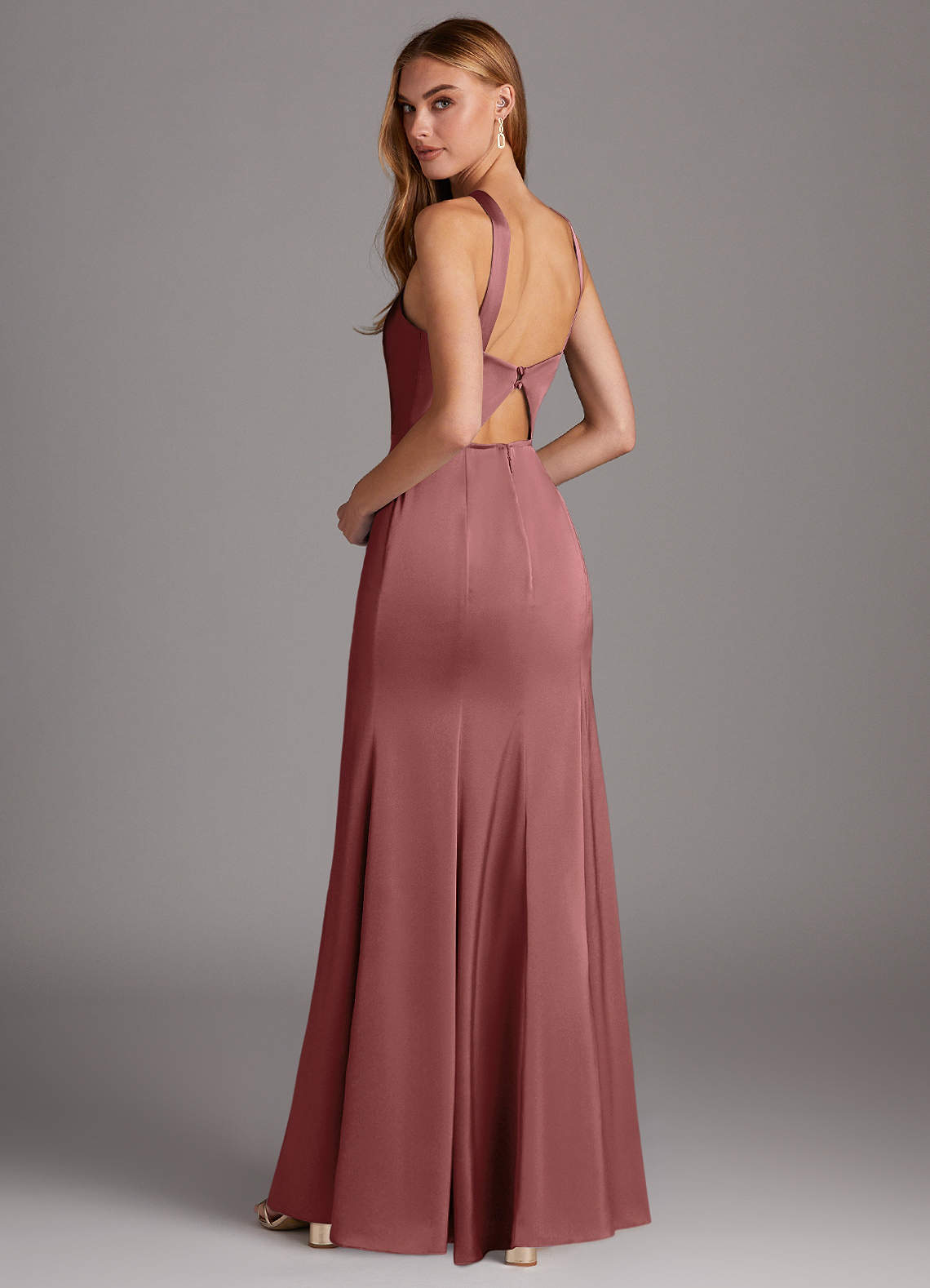 Azazie Elana Vente Finale Robe Sirène en Satin extensible Fente Latérale Améthyste image1