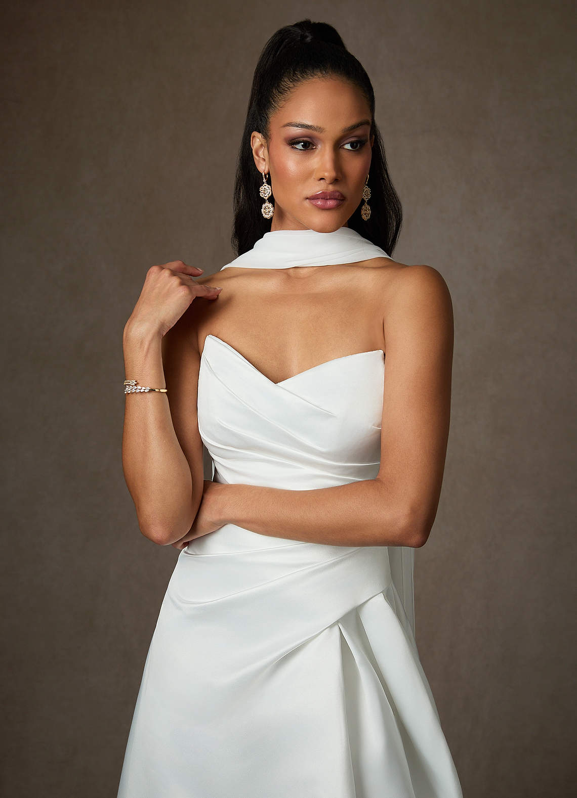 Azazie Adimaris Trouwjurken Jurk van Satijn met A-Lijn Diamant Wit image4