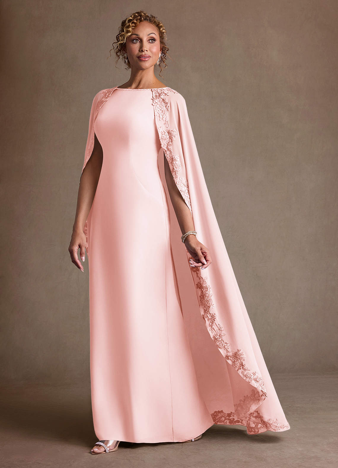 Azazie Artemisia Vestidos para mãe da noiva Vestido Rosa Corado de Chiffon de Bainha com Renda image3