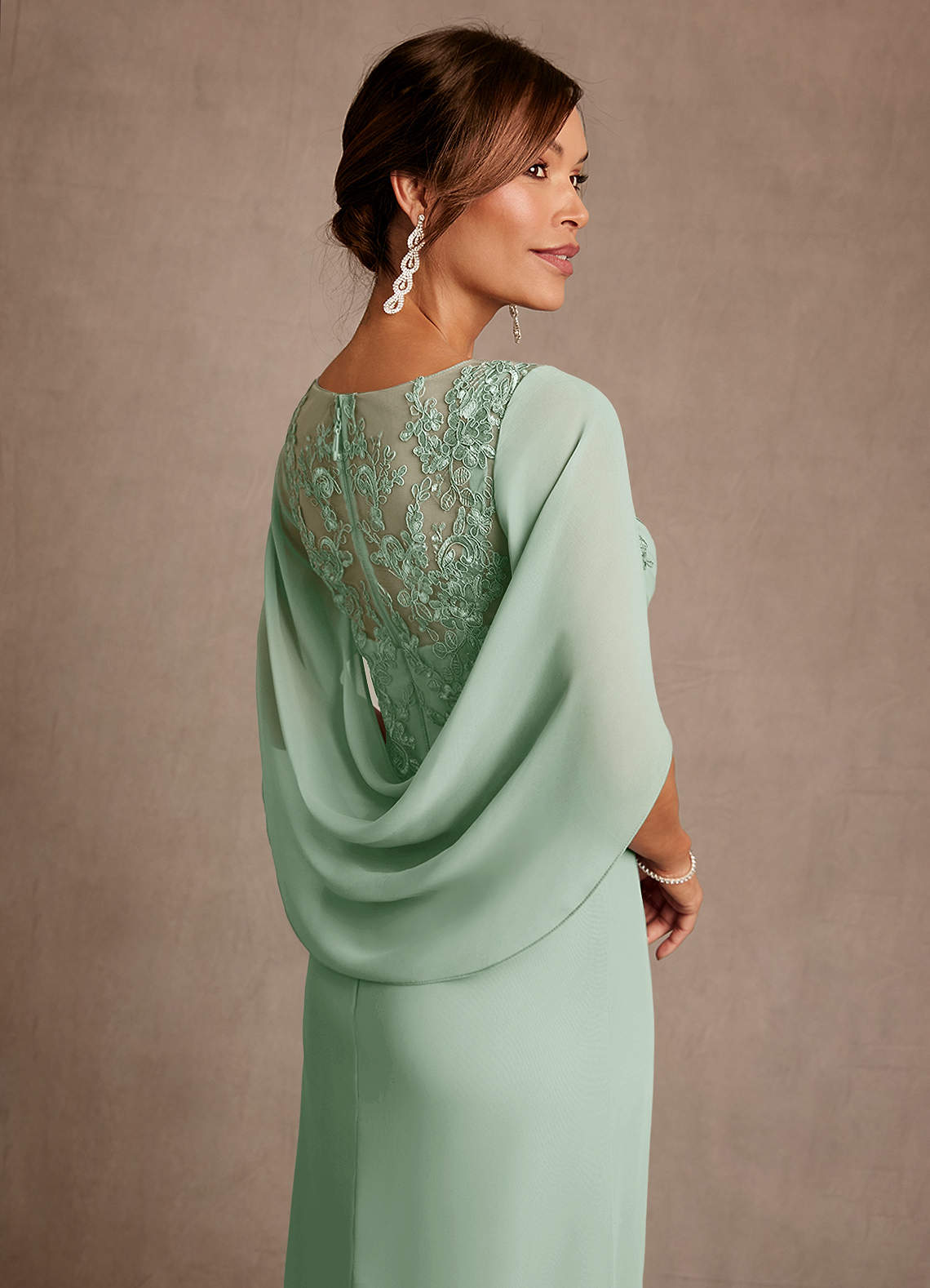 Azazie Forums Vestidos para mãe da noiva Vestido Agave de Renda de Linha A image4