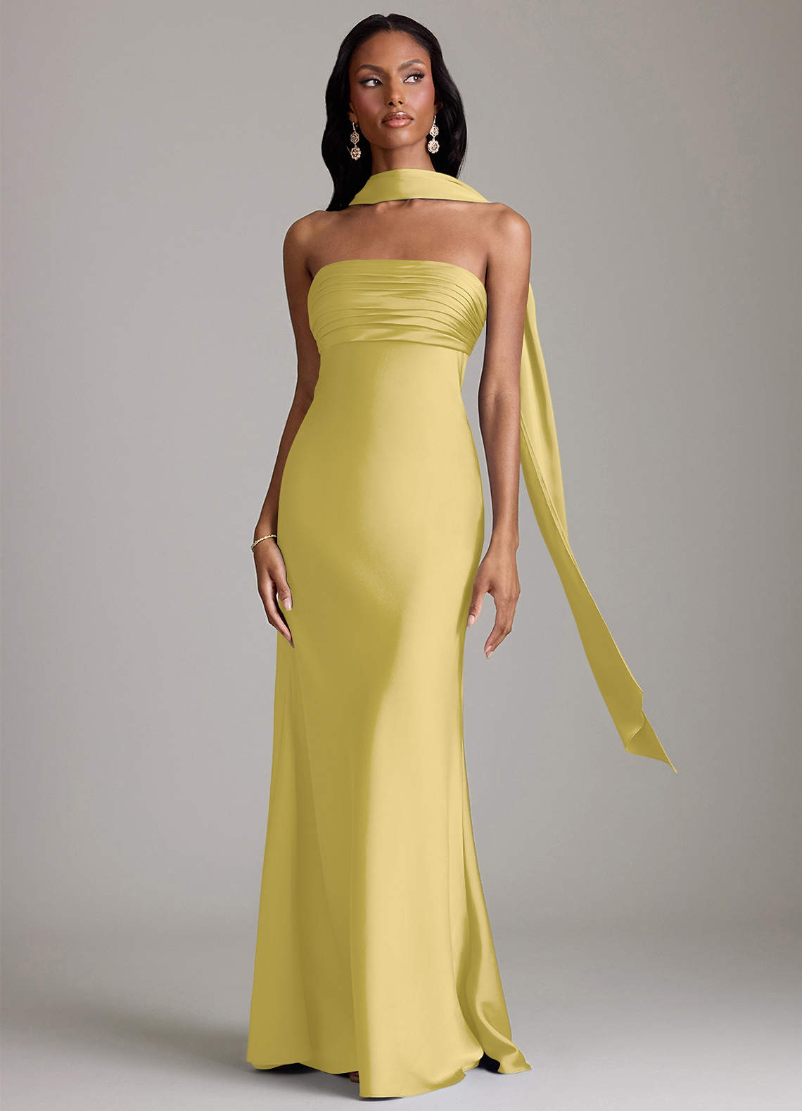 Azazie Saylor Probar vestidos en casa Vestido de Agave de Satén Elástico de Corte Sirena con Sin tirantes image8