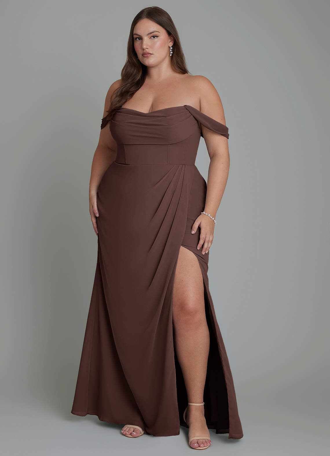 Azazie Johana Jurken voor bruidsmeisjes Converteerbaar Jurk van Chiffon met Zeemeermin Off-shoulder Ganache image1