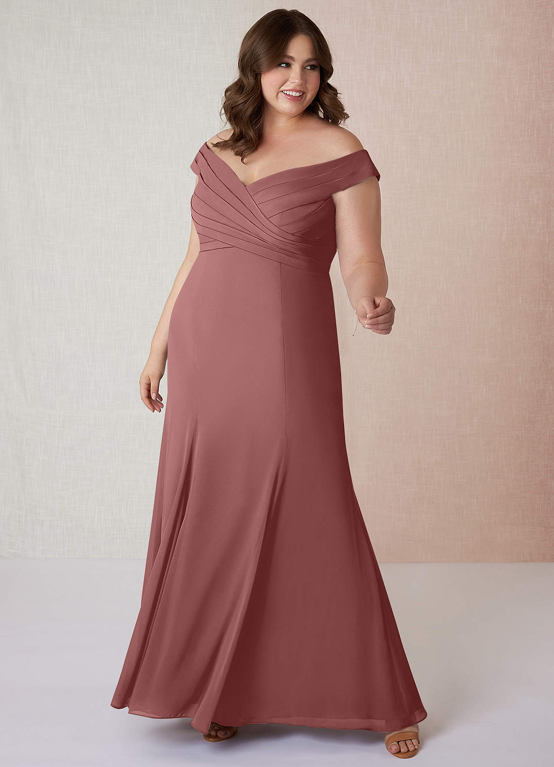 Azazie Lecia Abiti da Damigella Abito Convertibile Impero in Chiffon A pieghe con spalle scoperte Rosa Del Deserto image1