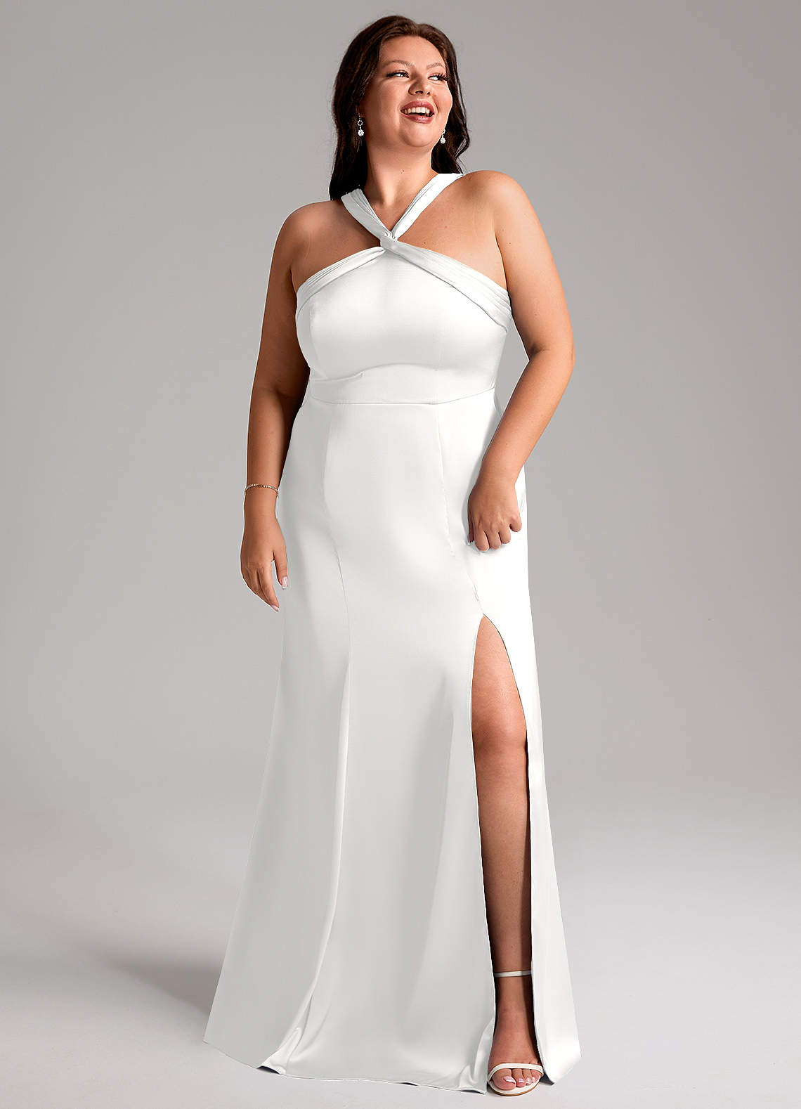Azazie Rue Vestidos de damas de honor Vestido de Blanco de Satén Elástico de Corte Sirena con Plisado image10