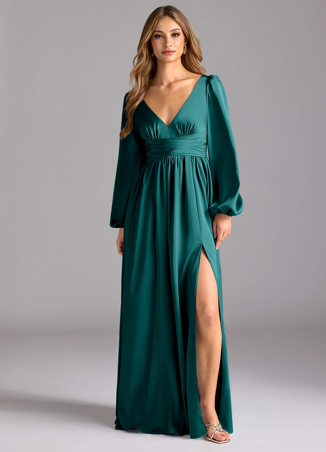 Azazie Norah Robes de demoiselle d'honneur Robe Trapèze en Satin extensible Paon image1