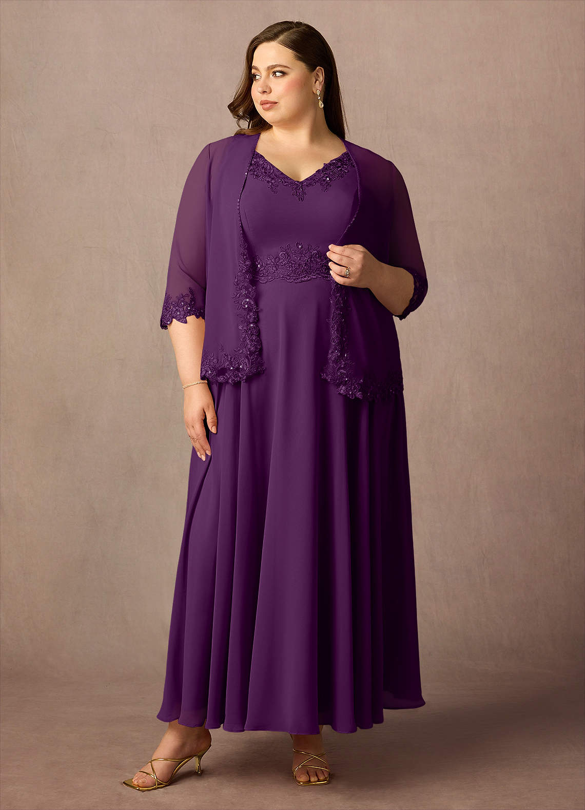 Azazie Devana Mère de la mariée Robes Robe Trapèze en Mousseline de soie Paillettes Grain De Raisin image1
