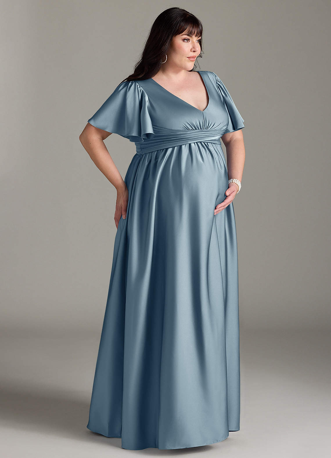 Azazie Verna vestidos de dama de honor de maternidad Vestido de Corte En A Volante Hasta el suelo Satén Elástico image11