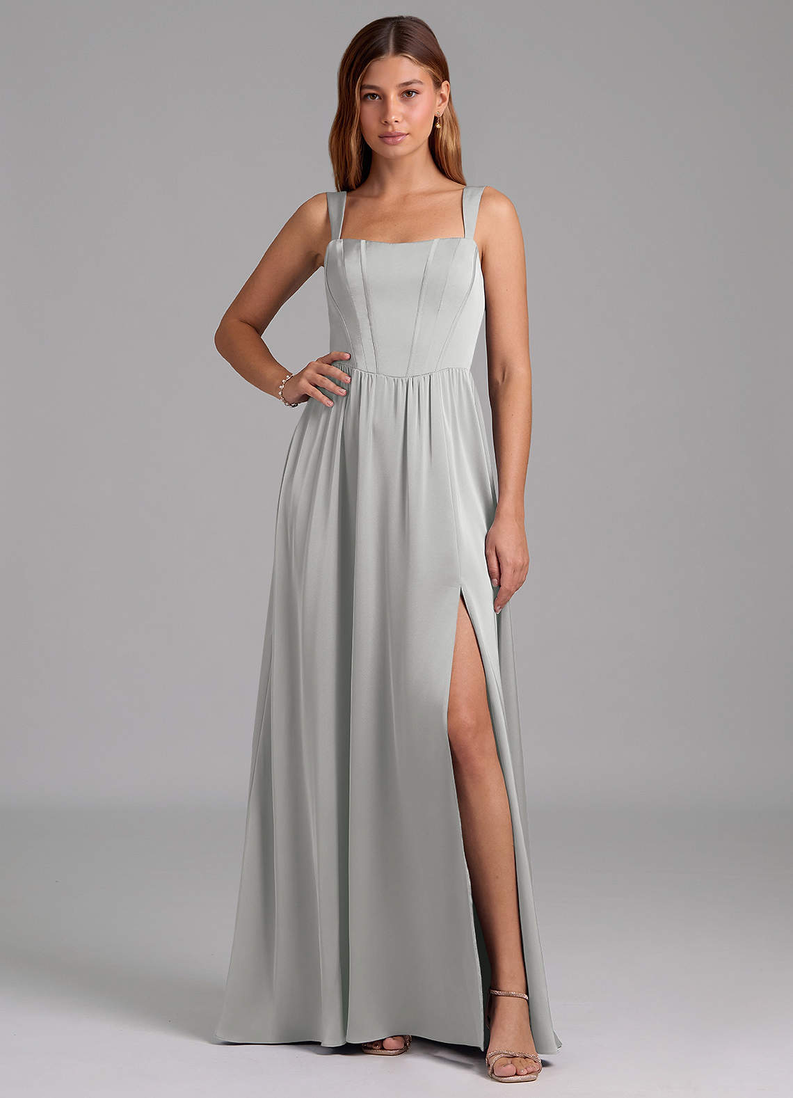 Azazie Rosaline 신부 들러리 드레스 A라인 사이드 슬릿 스트레치 새틴 바닥 길이 드레스 image1