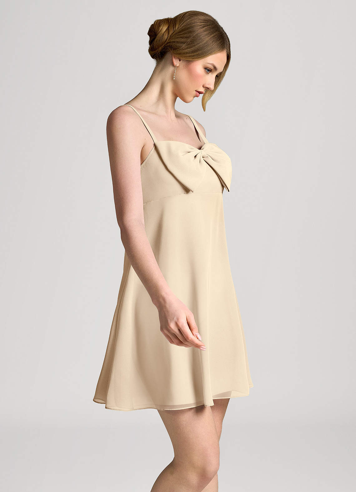 front Miniklänning i chiffong med rosett