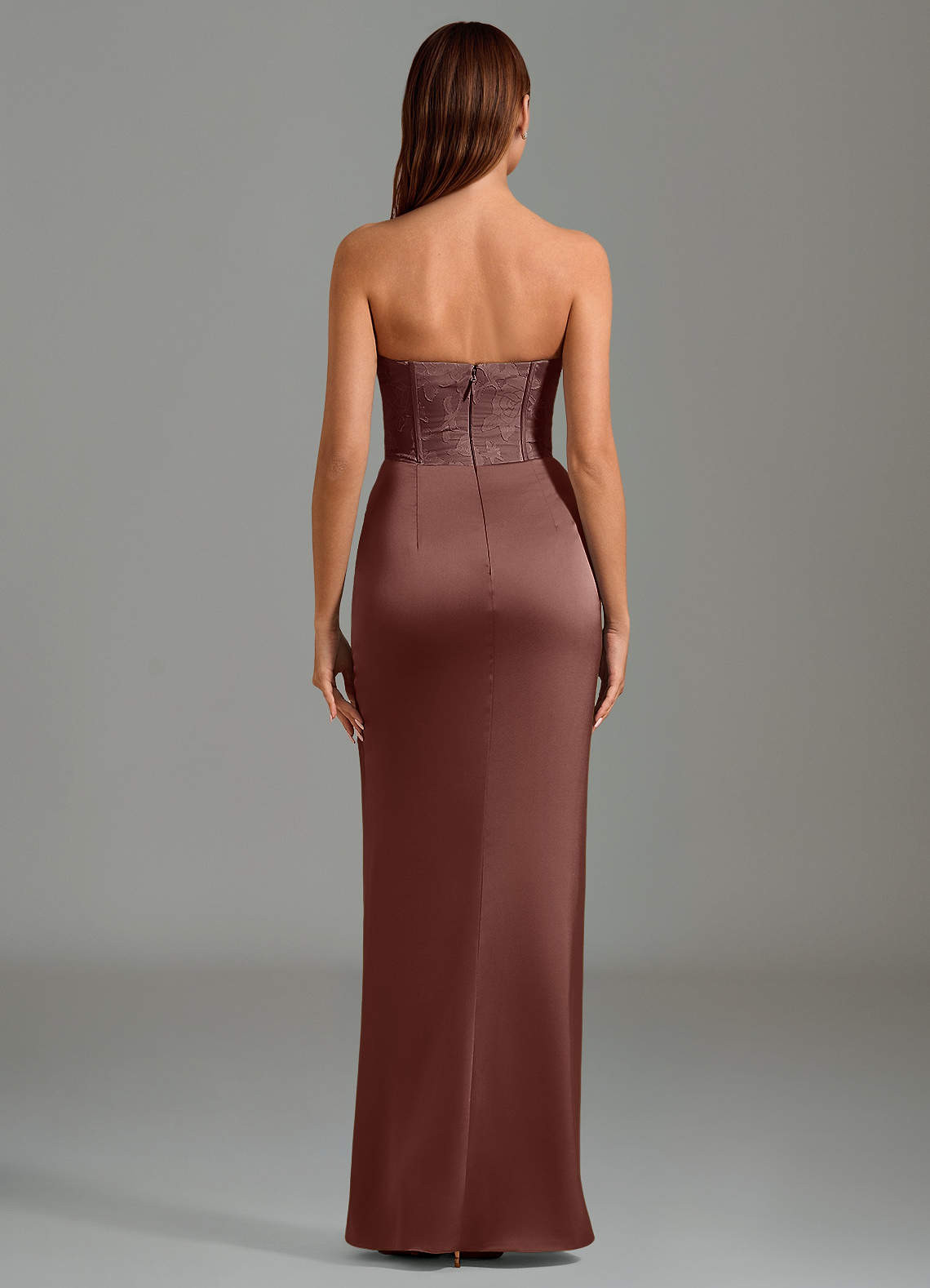 Azazie Emilia Robes de demoiselle d'honneur Robe Sirène en Satin extensible Sans bretelles Expresso image1