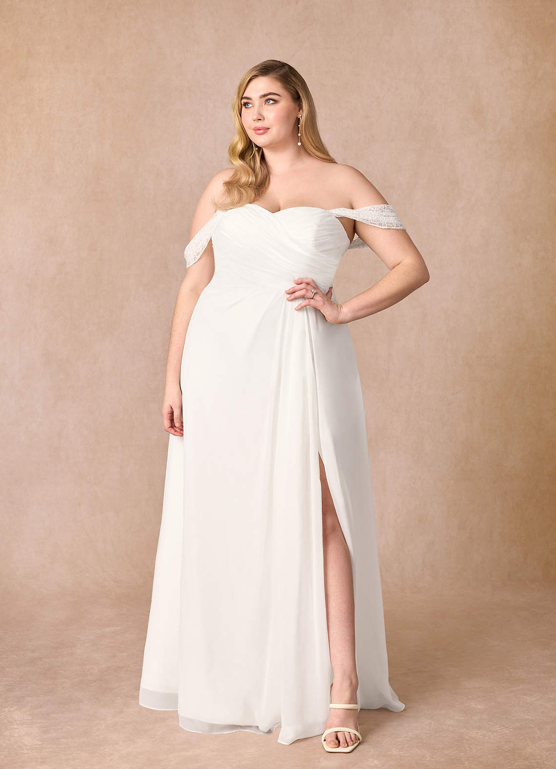 Azazie Zadie Trouwjurken Jurk van Chiffon met A-Lijn Off the Shoulder Diamant Wit image7
