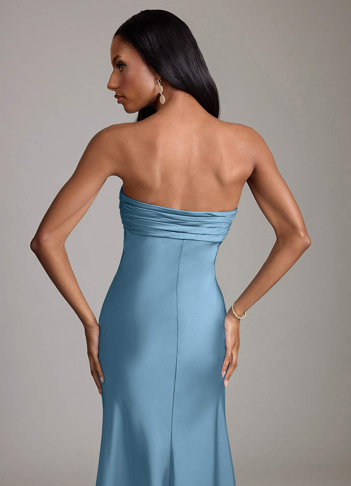 Azazie Saylor Vestidos de damas de honor Vestido de Azul Acero de Satén Elástico de Corte Sirena con Sin tirantes image5