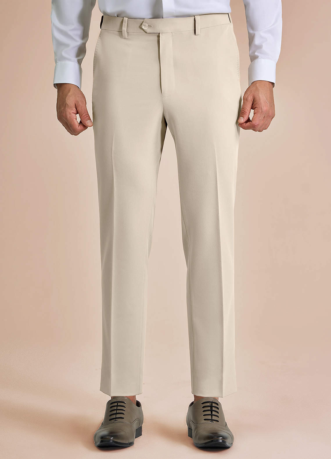 front William Tan Pantalones de vestir