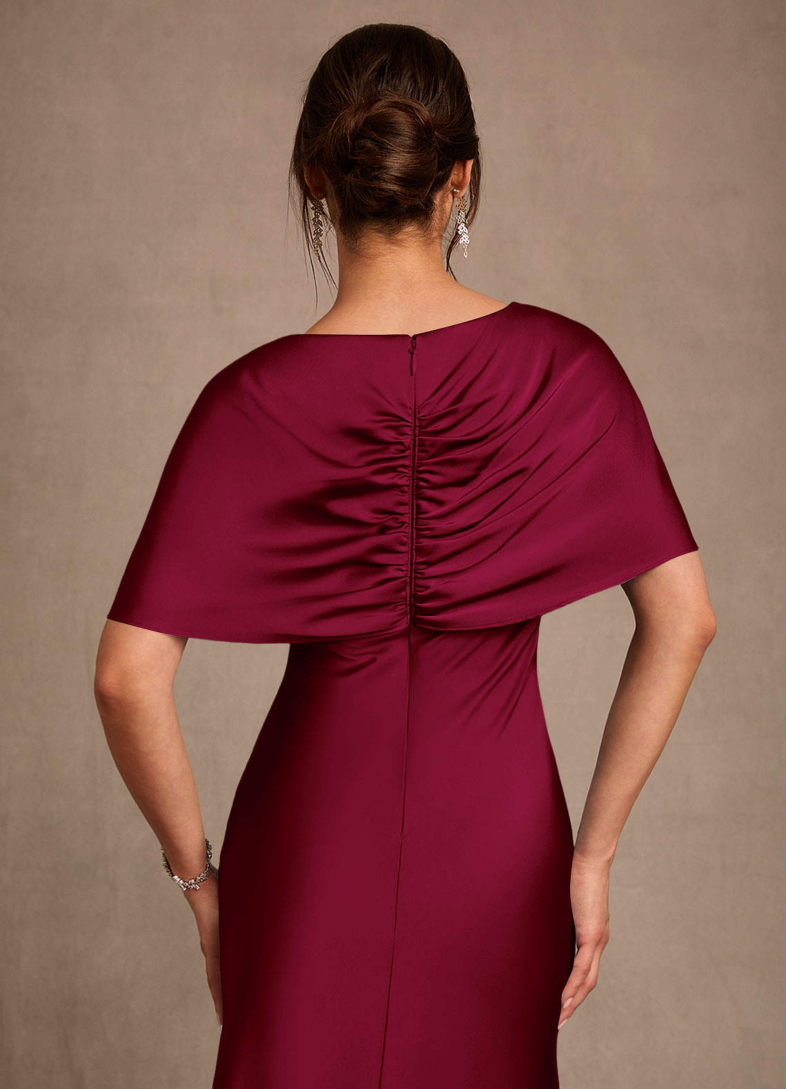 Azazie Dosia Klänningar till brudens mor Klänning Tubklänning i Stretch Satin Plisserad Bourgogne image4