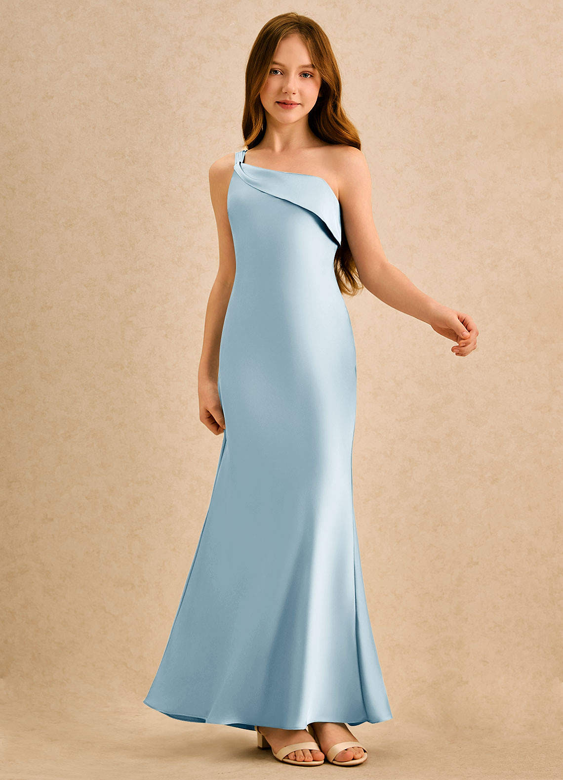 Azazie Almond Girls Formal Sukienki dla dziewczynek sypiących kwiaty Osłona Jedno ramię Satyna elastyczna Długość podłogi Sukienka image5