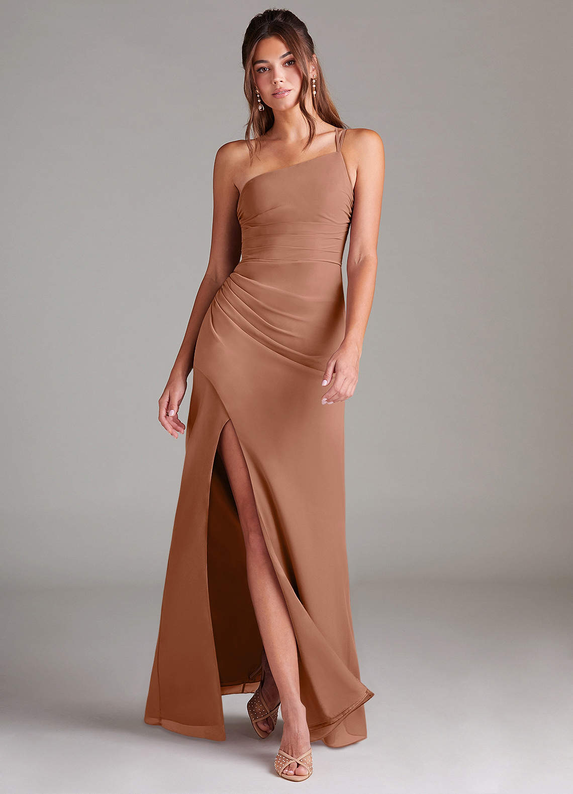 Azazie Eren Vestidos de damas de honor Vestido de Bronceador de Gasa de Corte Recto con Hombro unilateral image1