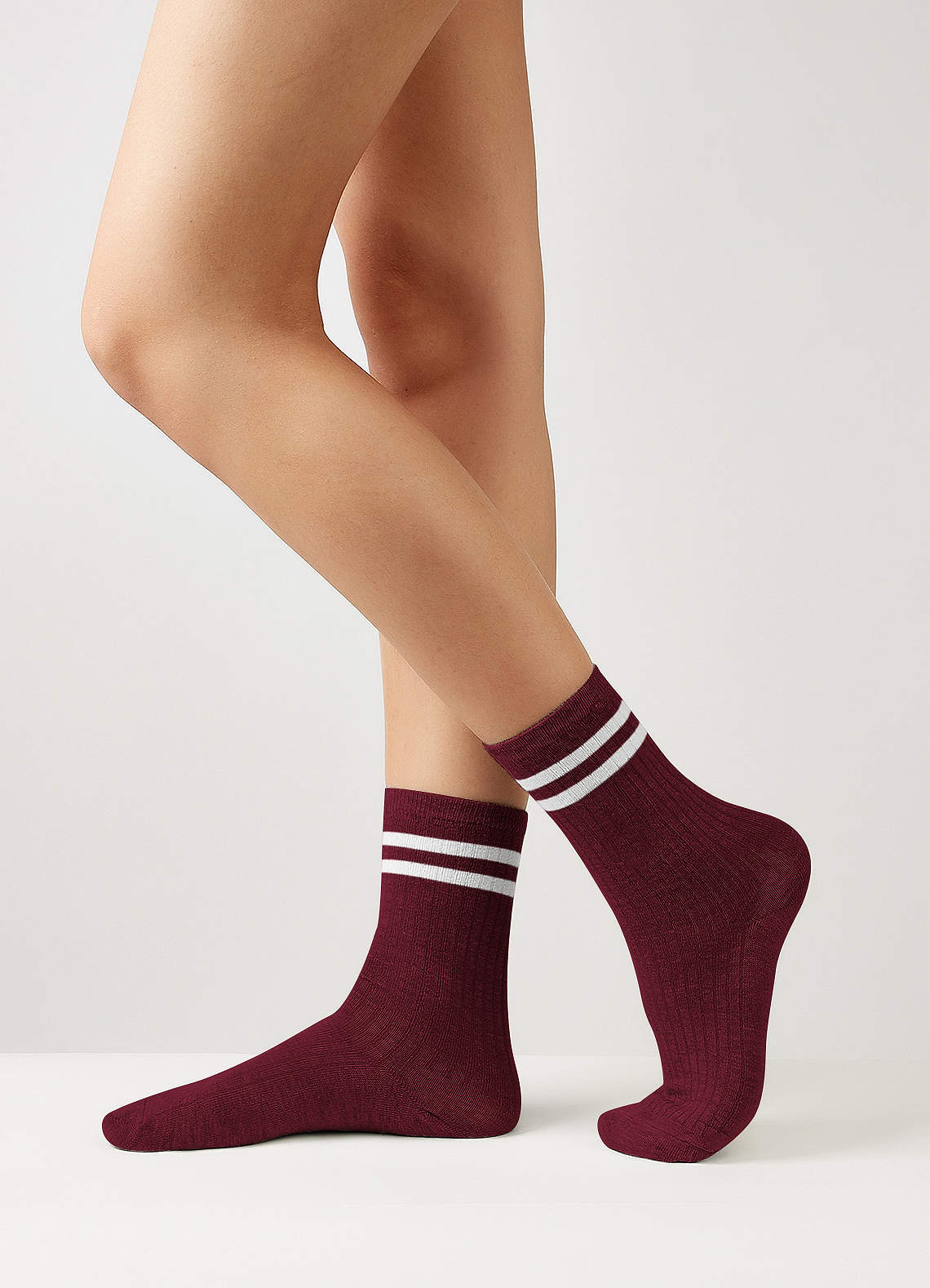 front Double Stripe Crew Socks
