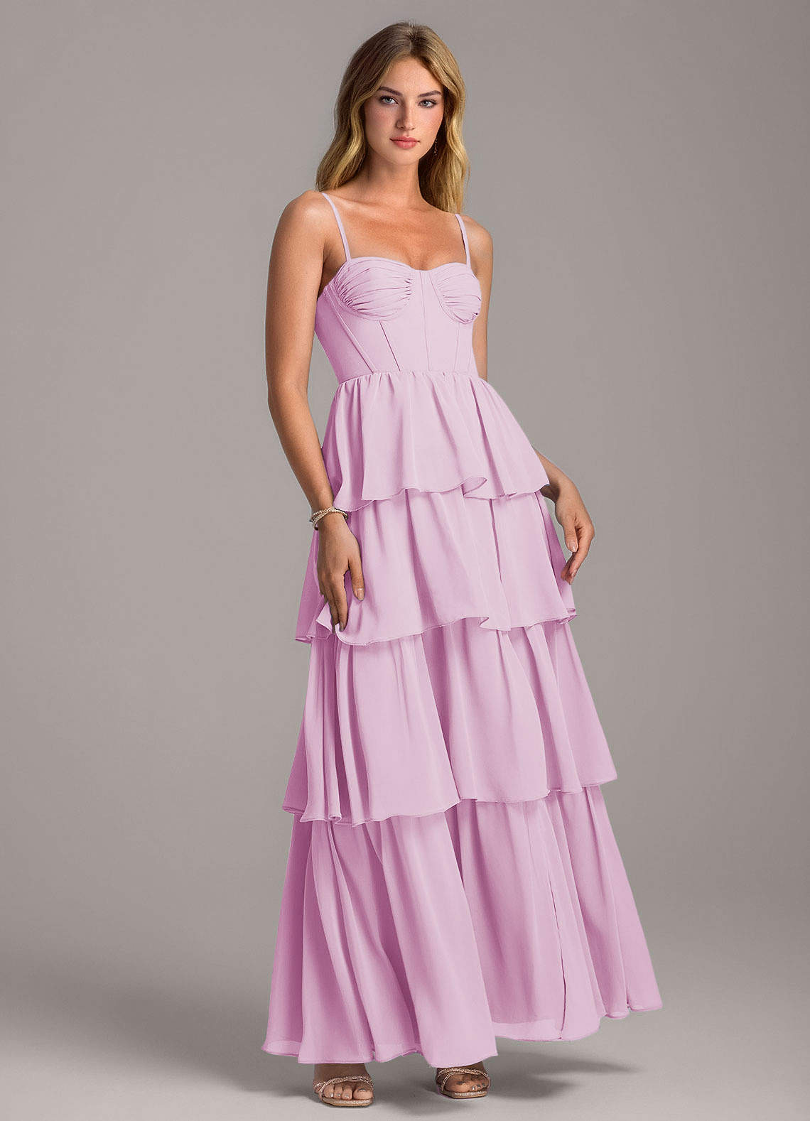 Azazie Alanna Robes de demoiselle d'honneur Robe Trapèze en Mousseline de soie Encolure en Forme de Cœur Rose Bonbon image1