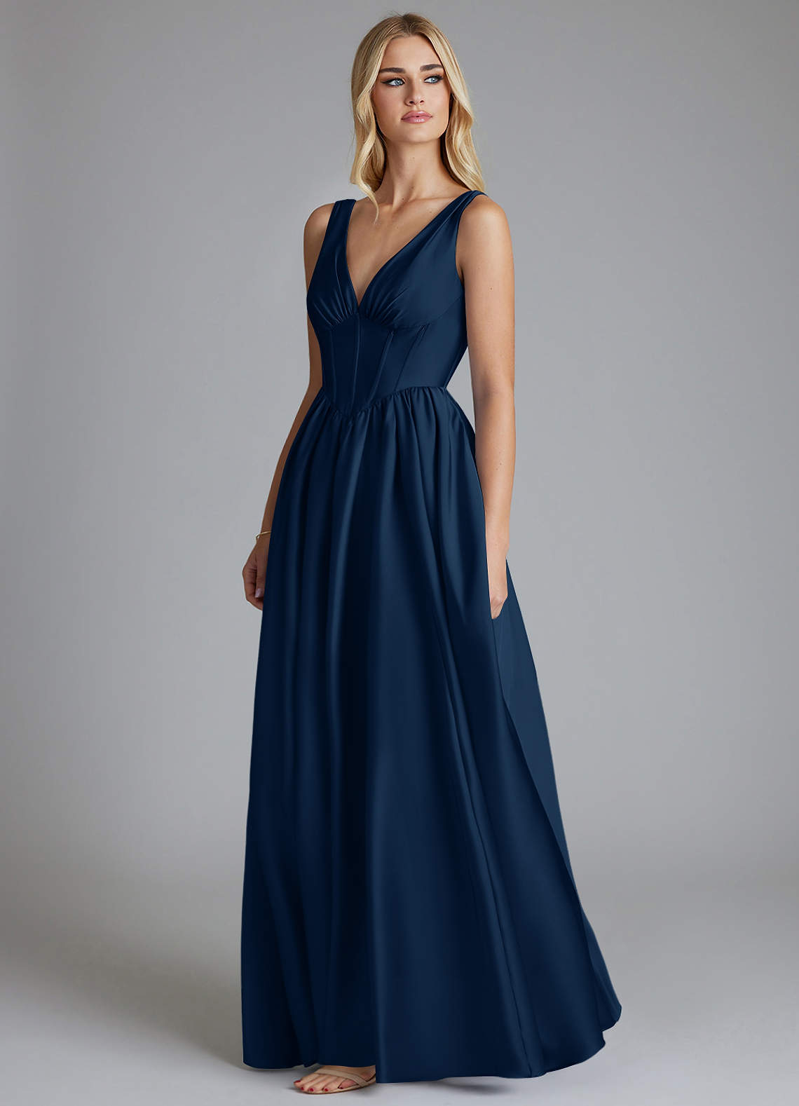 Azazie Delmie Vestidos de madrinha de casamento Vestido Azul Marinho de Cetim elástico de Linha A com Corpete image3