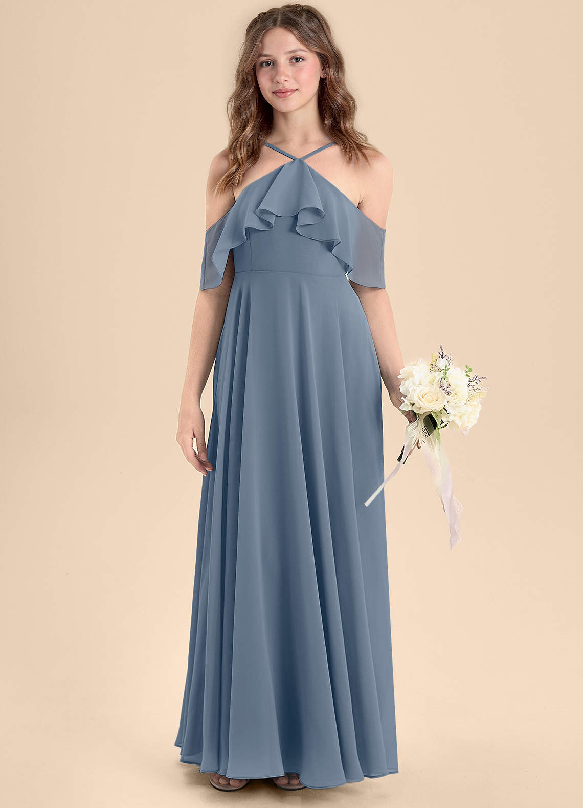 Azazie Tessabelle Junior Vestido de Crepúsculo de Gasa de Corte en A con Vestidos sin tirantes image3