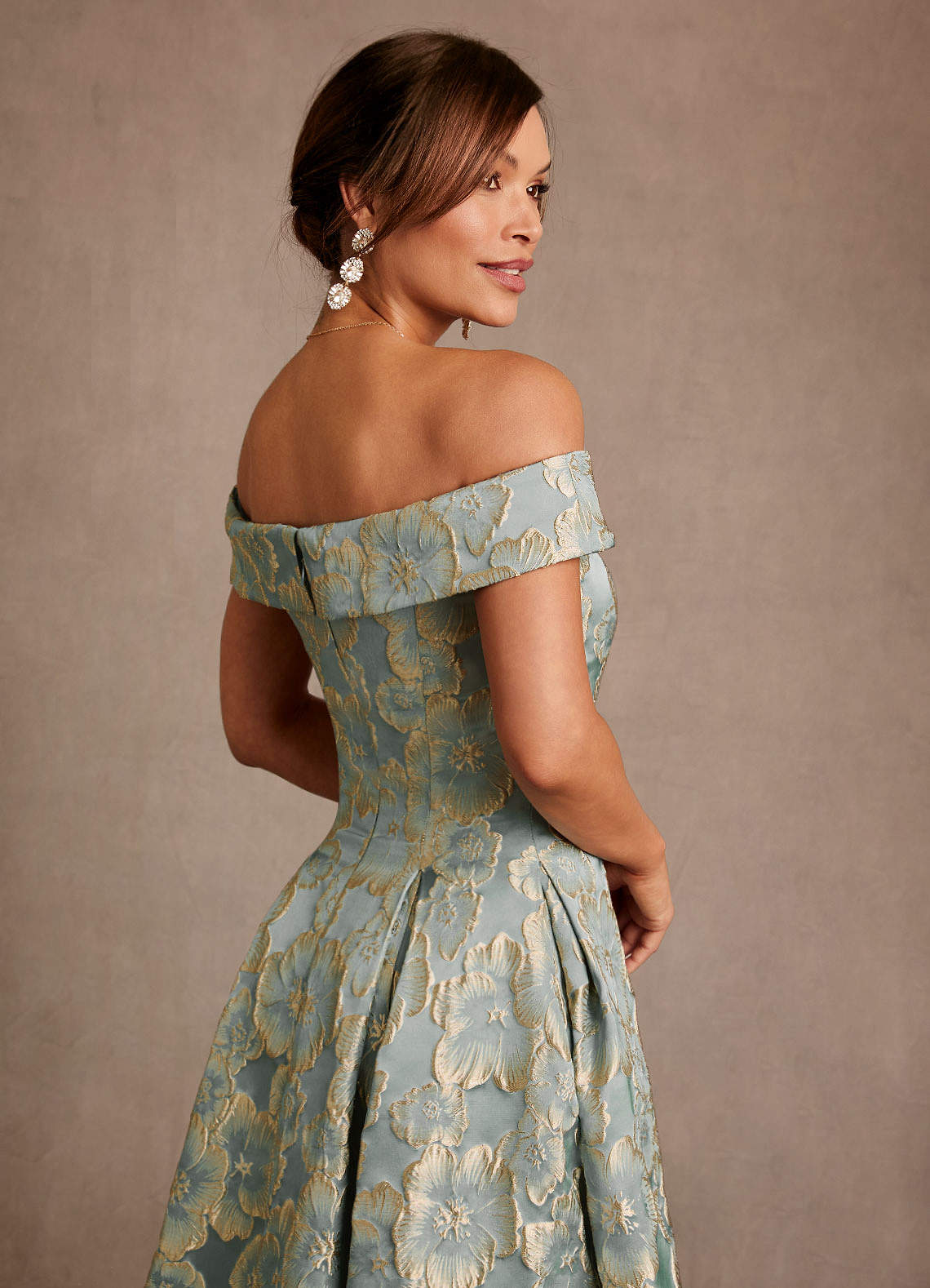 Azazie Centralia Mère de la mariée Robes Robe Trapèze en Jacquard Floral Épaule décolletée Jacquard Bleu Turquoise image5