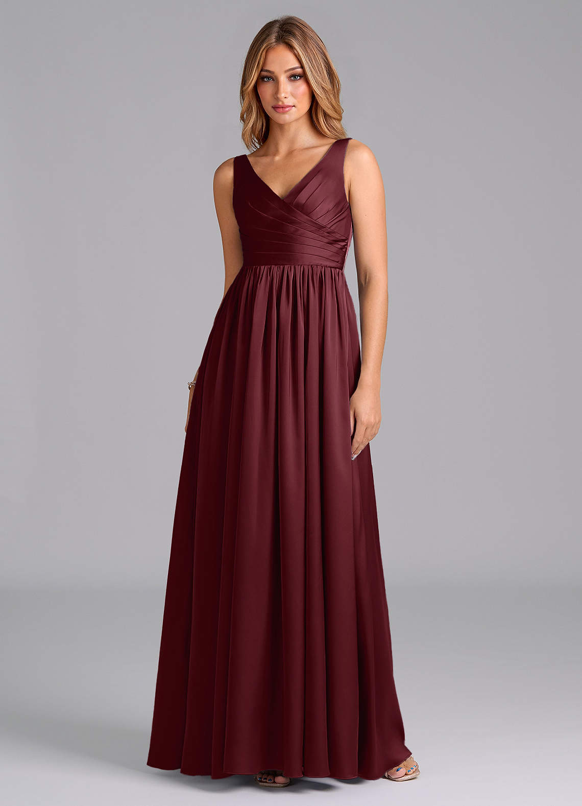 Azazie Keyla Vestidos de damas de honor Vestido de Cabernet de Satén Elástico de Corte en A con Plisado image1