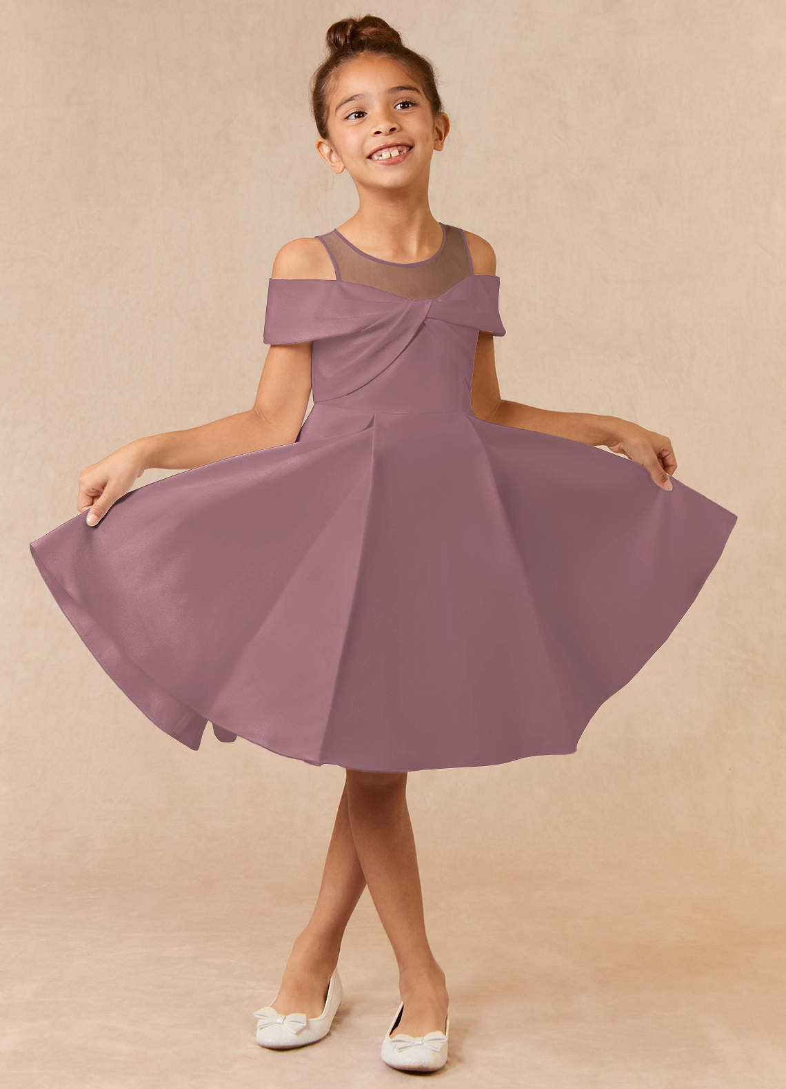 Azazie Shirin Blumenmädchenkleider A-Linie Schulterfrei Matte Satin Kleid Vintage Mauve image1
