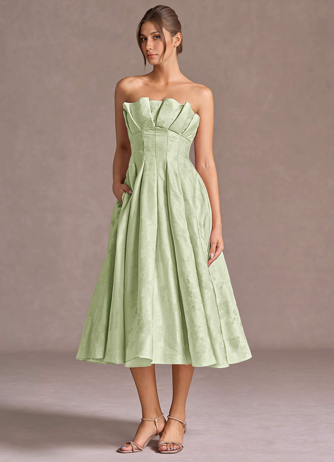Midi jurk Beatrice Licht Groen image1
