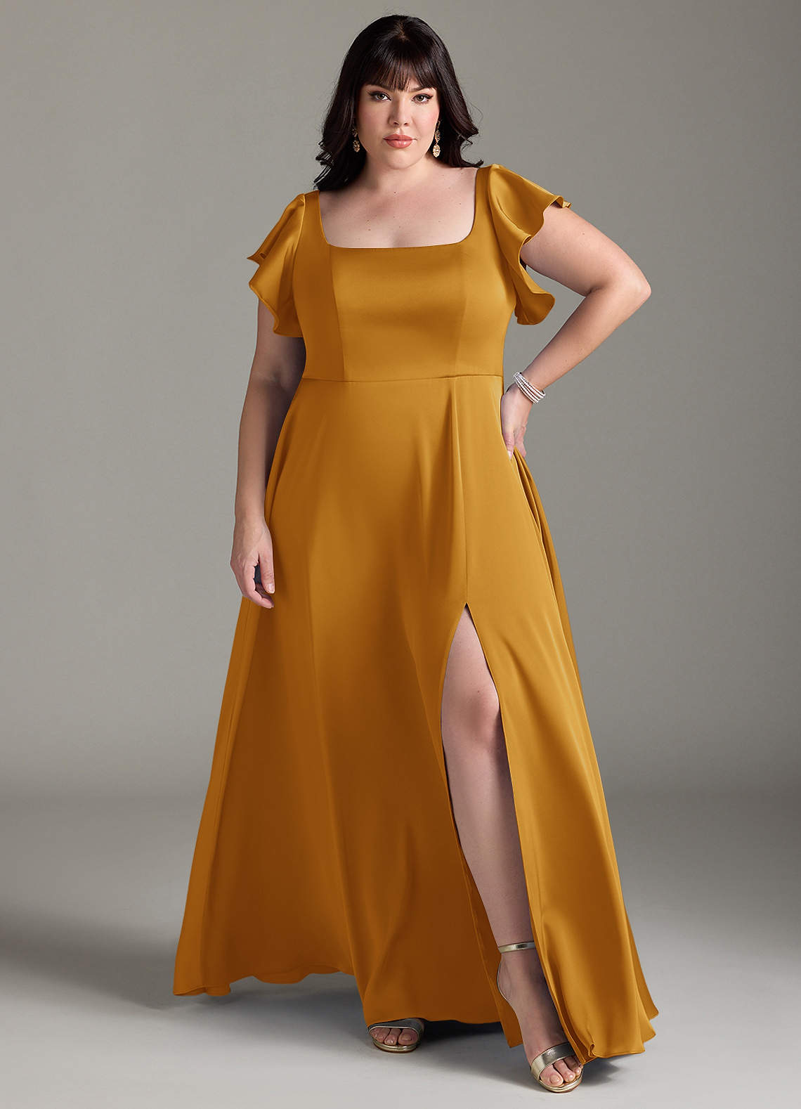Azazie Bondi Robes de demoiselle d'honneur Robe Trapèze en Satin extensible Arc Caramel écossais image1