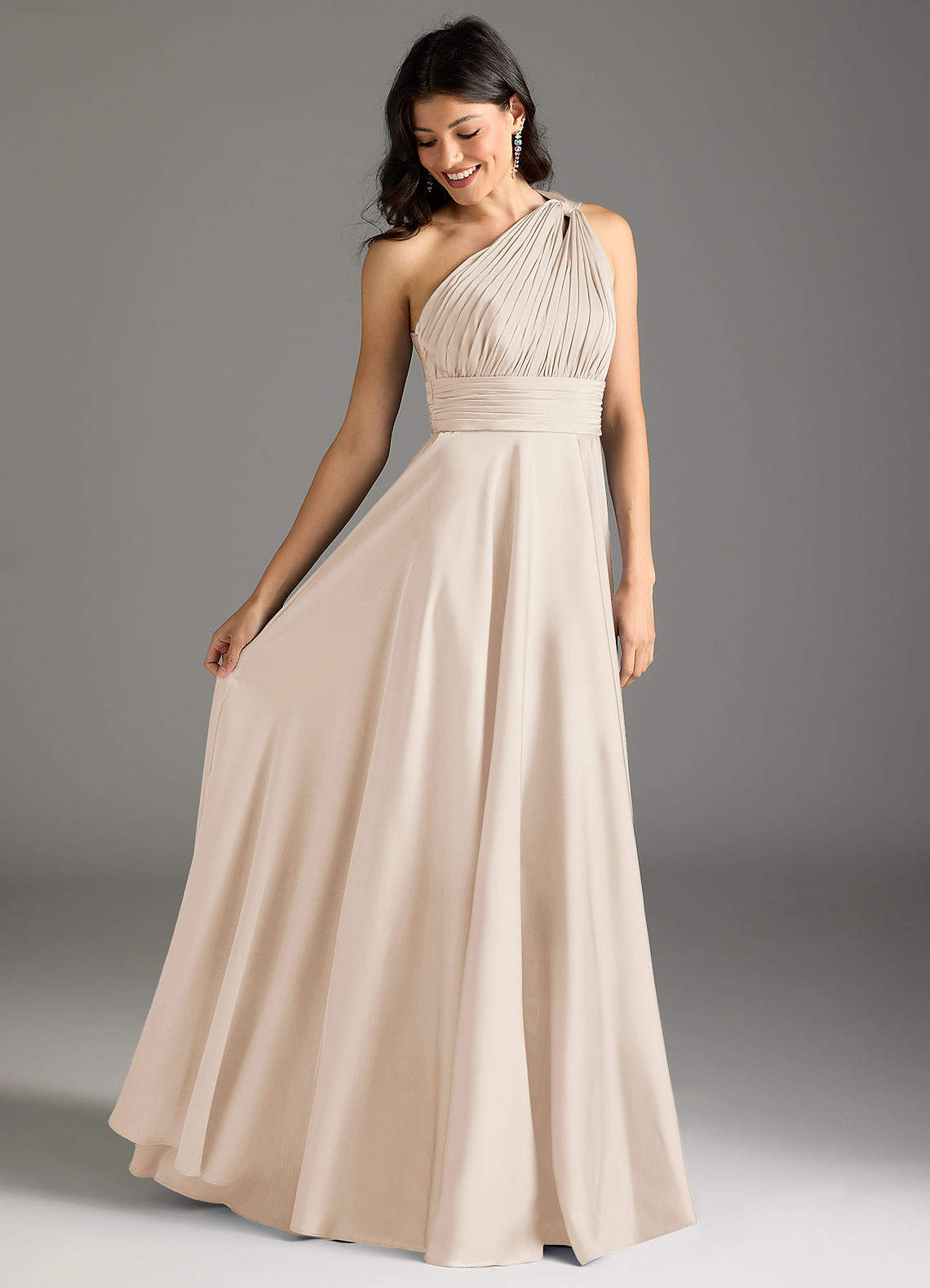 Azazie Charlize Vestidos de damas de honor Vestido de Alabastro Blanco de Satén Elástico de Corte en A con Hombro unilateral image1