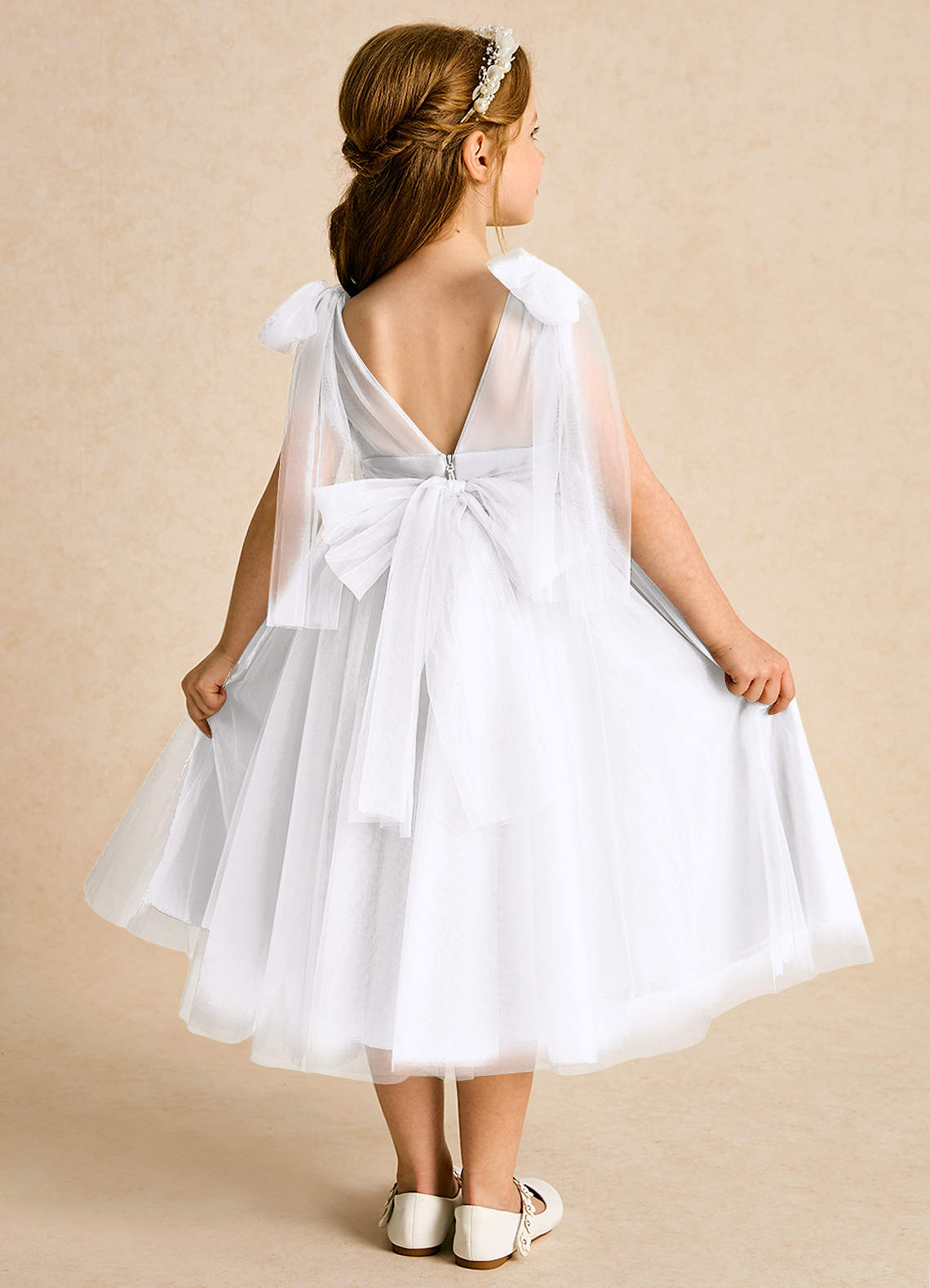 Azazie Dori Robe Demoiselle D'honneur Fillette Robe Trapèze en Tulle Rayé Blanc image1