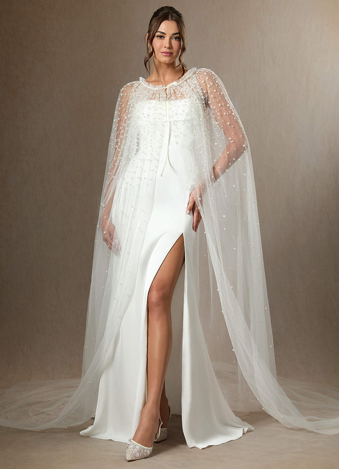 front Cape en tulle à perles en cascade